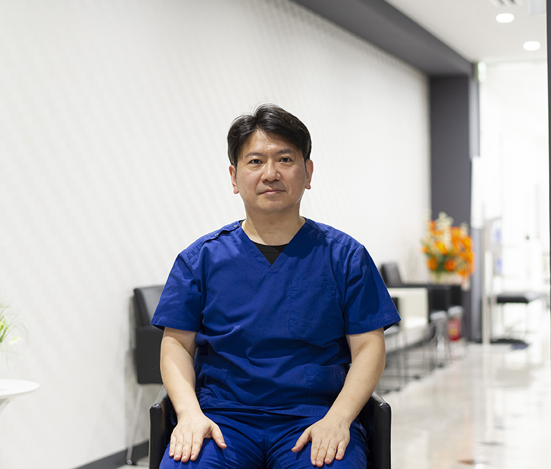 院長:登根 慎治郎
